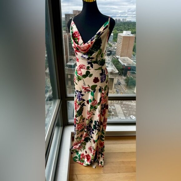🆕 BRONX & BANCO 🧿 NWOT Leo Floral Print Maxi Gown - Size XS / US 2 - Picture 10 of 16